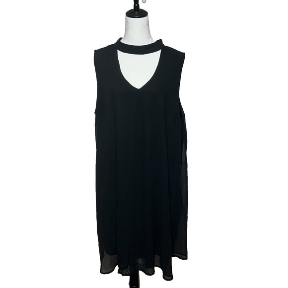 Torrid Shift Dress 1X Knee Length Black Choker Neck Back Keyhole Witchy Party - Picture 1 of 11